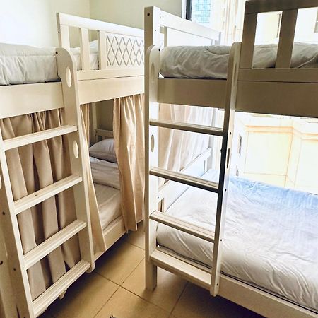 Bed Space In Dubai Marina Hostel Esterno foto